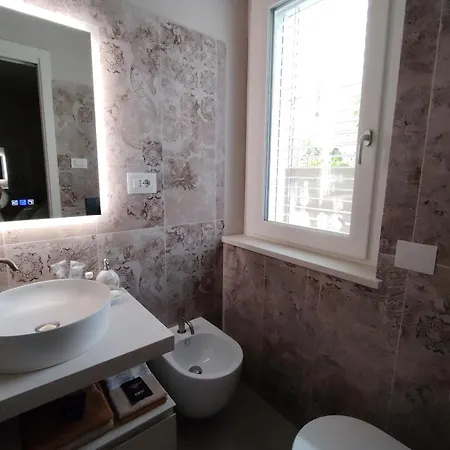 Aurora Bed & Breakfast 4*