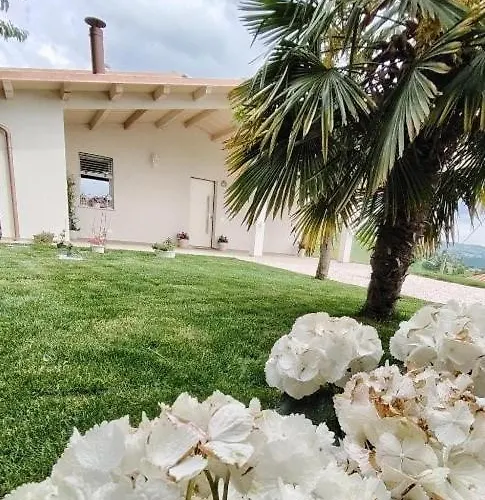 Aurora Bed & Breakfast 4*