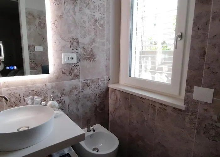 Aurora Bed & Breakfast 4*